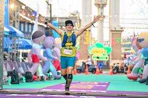 BIB: 20000, 5149
                            <button type="button" onclick="openModal(24883771)" class="btn btn-primary btn-sm float-right btn-popup" data-toggle="modal" data-target=".modal-high-quality">
                        <i class="fas fa-shopping-cart"></i> Add to Cart
                    </button>
                                            <button type="button" onclick="isThisMe(24883771, true)" class="btn btn-success btn-sm float-right btn-popup btn-isme hidden" data-toggle="tooltip" data-placement="bottom" title="นี่คือรูปของคุณใช่ไหม คลิกที่นี่เพื่อเอาเข้าอัลบั้ม">
                        <i class="fas fa-plus"></i> Add to album
                    </button>
                    <button type="button" onclick="isThisMe(24883771, false)" class="btn btn-warning btn-sm float-right btn-popup btn-isnotme hidden">
                        <i class="fas fa-ban"></i> Remove from album
                    </button>